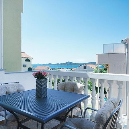 Apartmani Krizanovic Vodice Exterior foto
