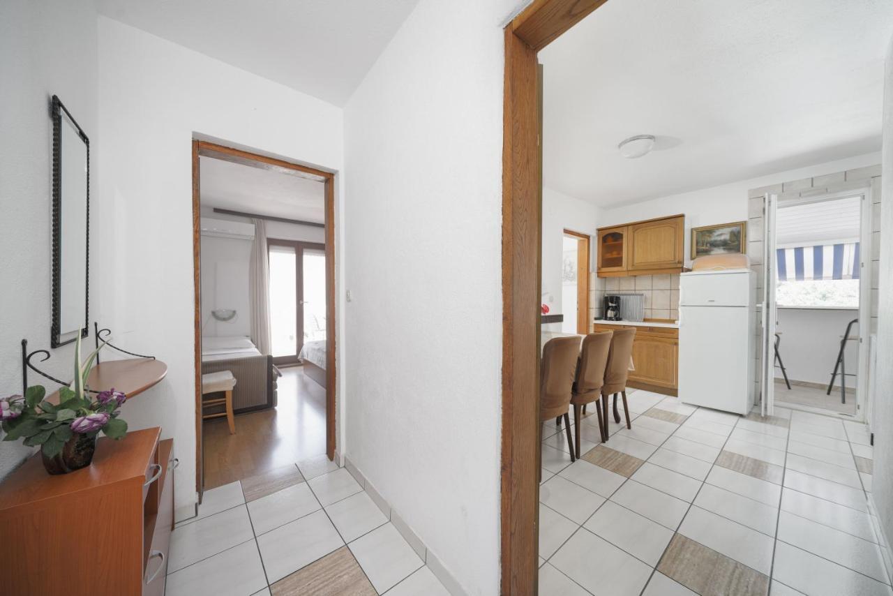 Apartmani Krizanovic Vodice Exterior foto
